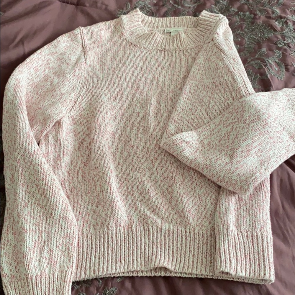 Gap knit pink and white sweater